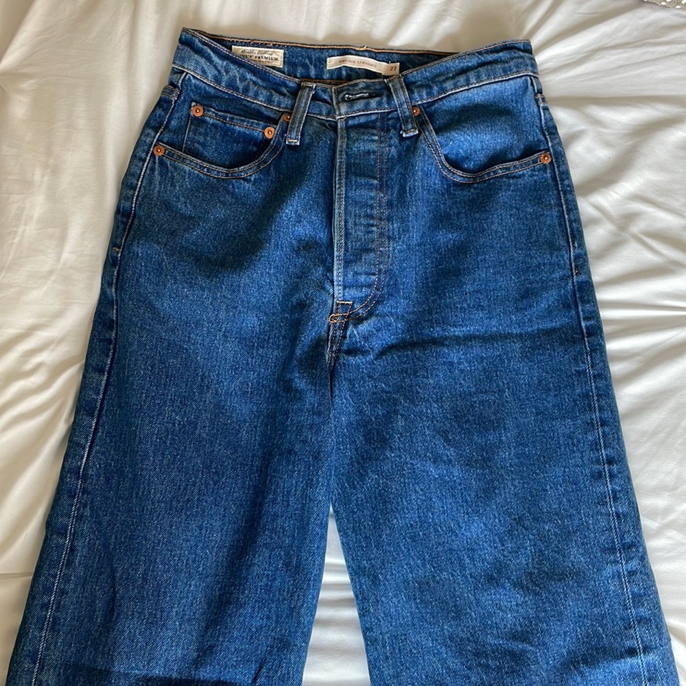 Straight ribcage Levi’s jeans